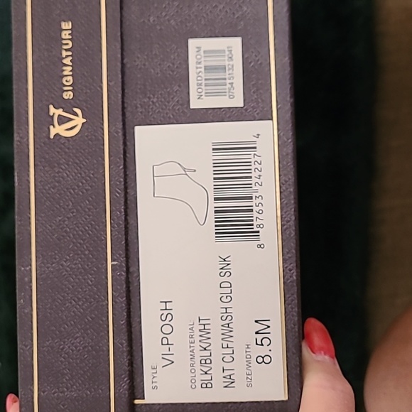 VC signature booties - Picture 2 of 5